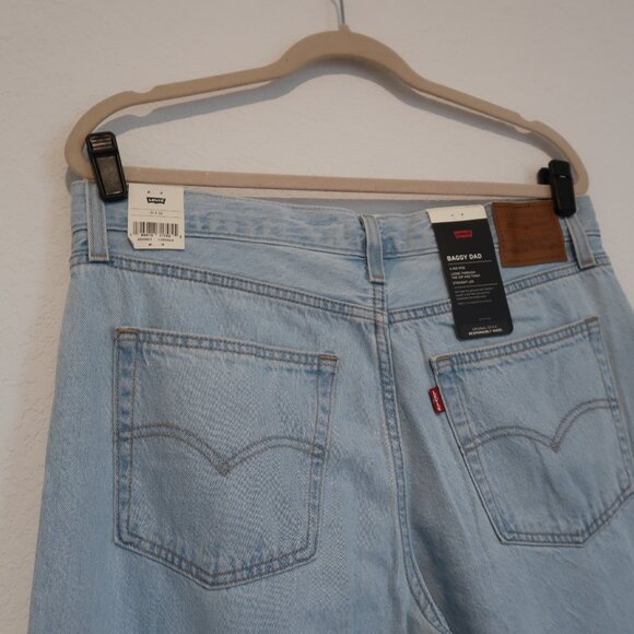 Levi's Baggy Dad Women's Jeans Size 31 Light Sugar - Light Wash - Picture 7 of 8